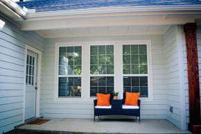 New relaxing house with pool and large garden, near LAKE and DFW airport